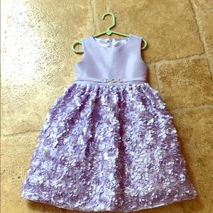Girls dress